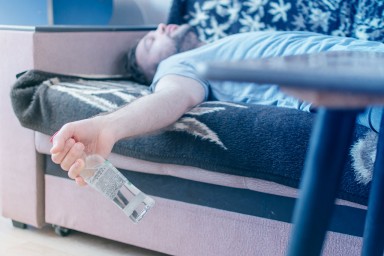 Вывод из запоя в Крутихе